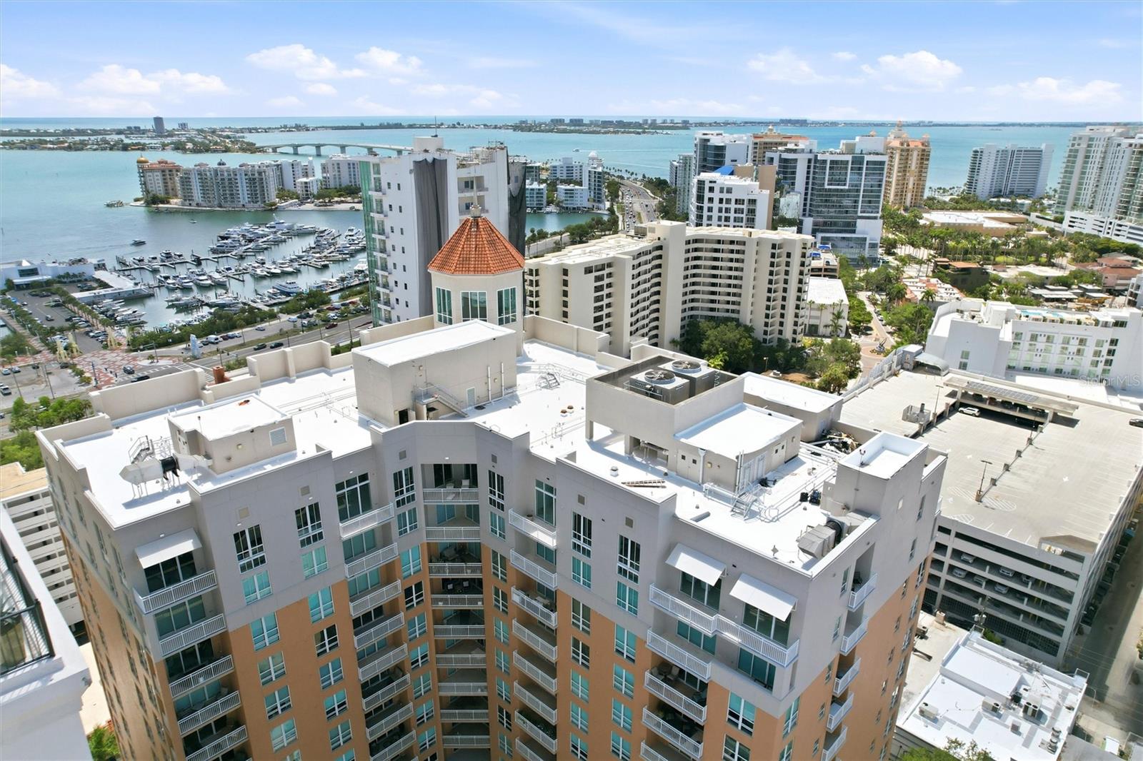 1350 MAIN ST #707 — photo 31