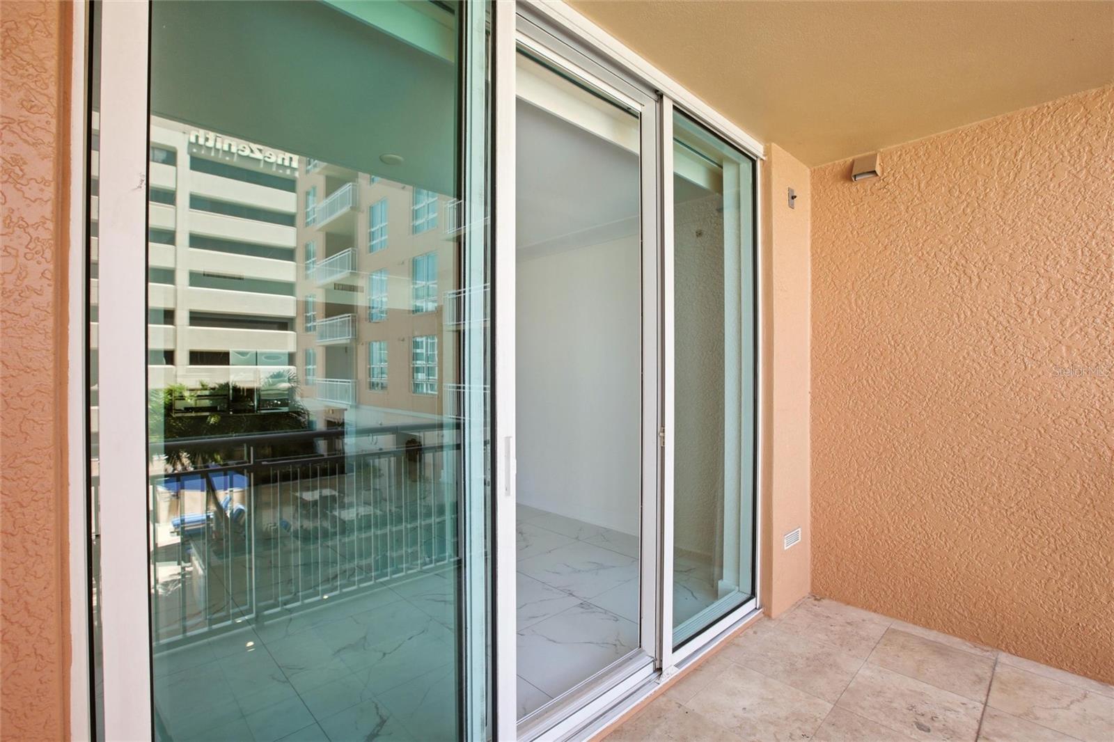 1350 MAIN ST #707 — photo 29