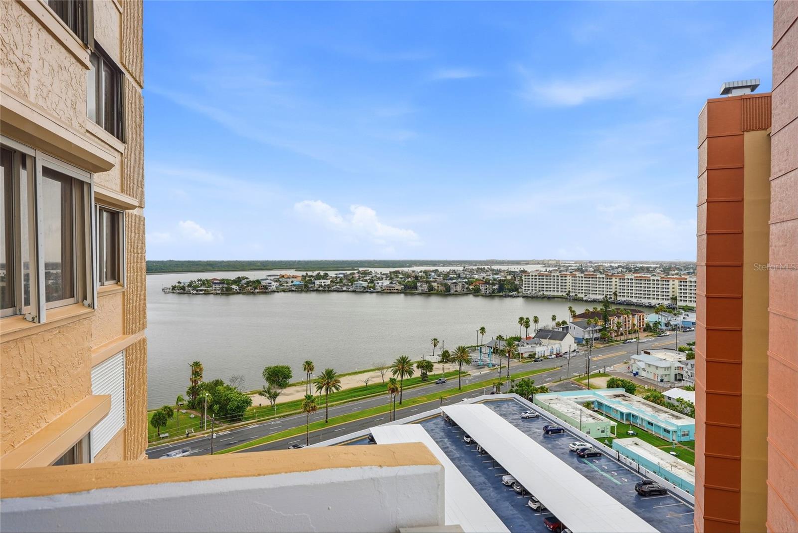 17920 GULF BLVD #1502 — photo 30
