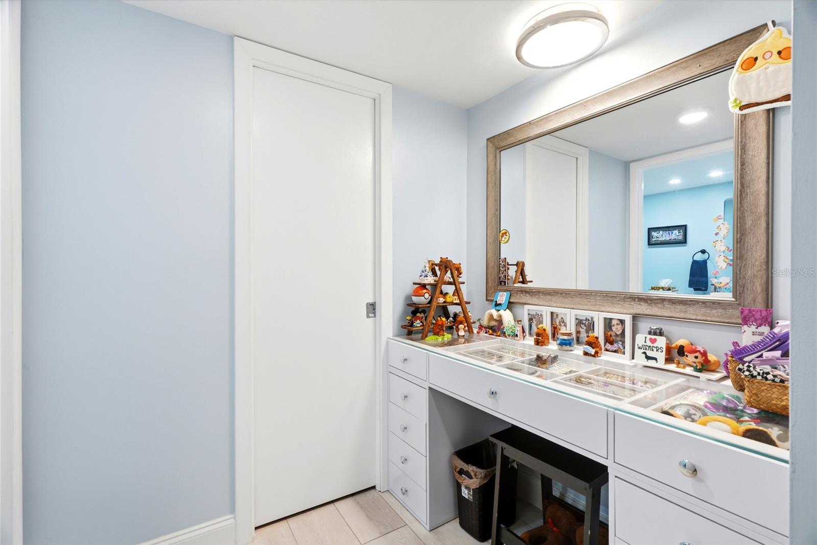 17920 GULF BLVD #1502 — photo 24