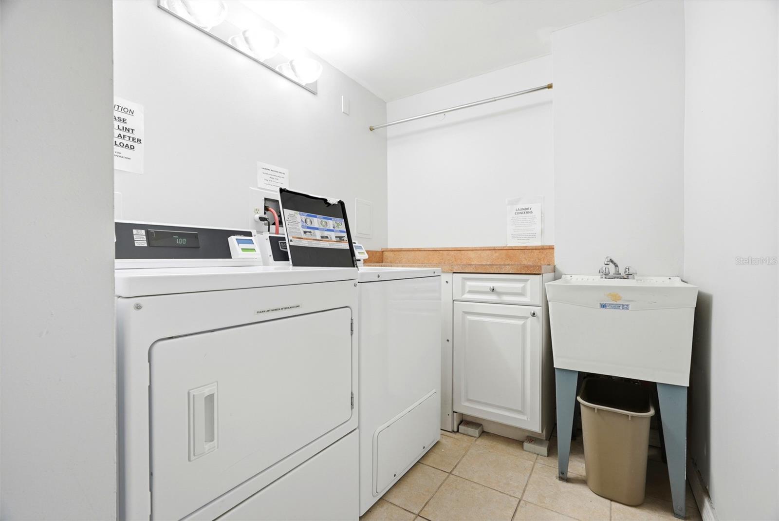17920 GULF BLVD #1502 — photo 36