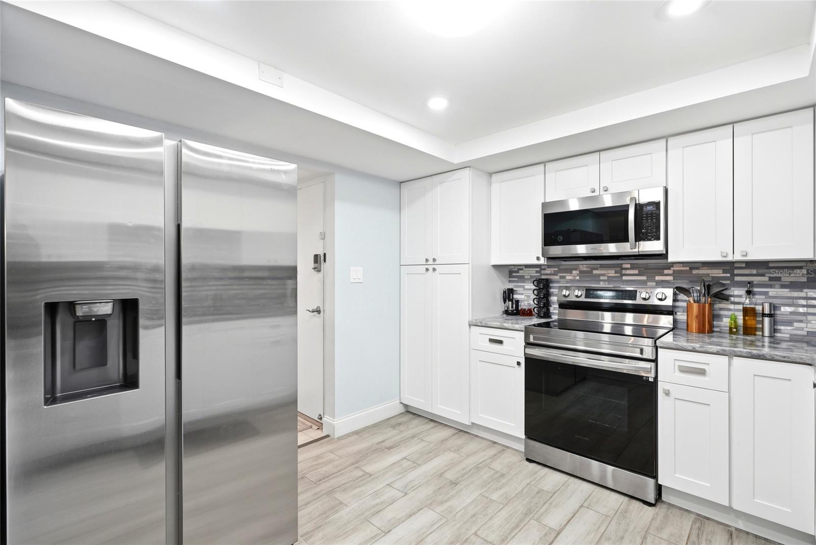 17920 GULF BLVD #1502 — photo 8