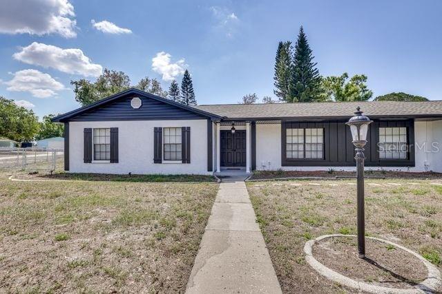 920 LAKEVIEW DR — photo 3