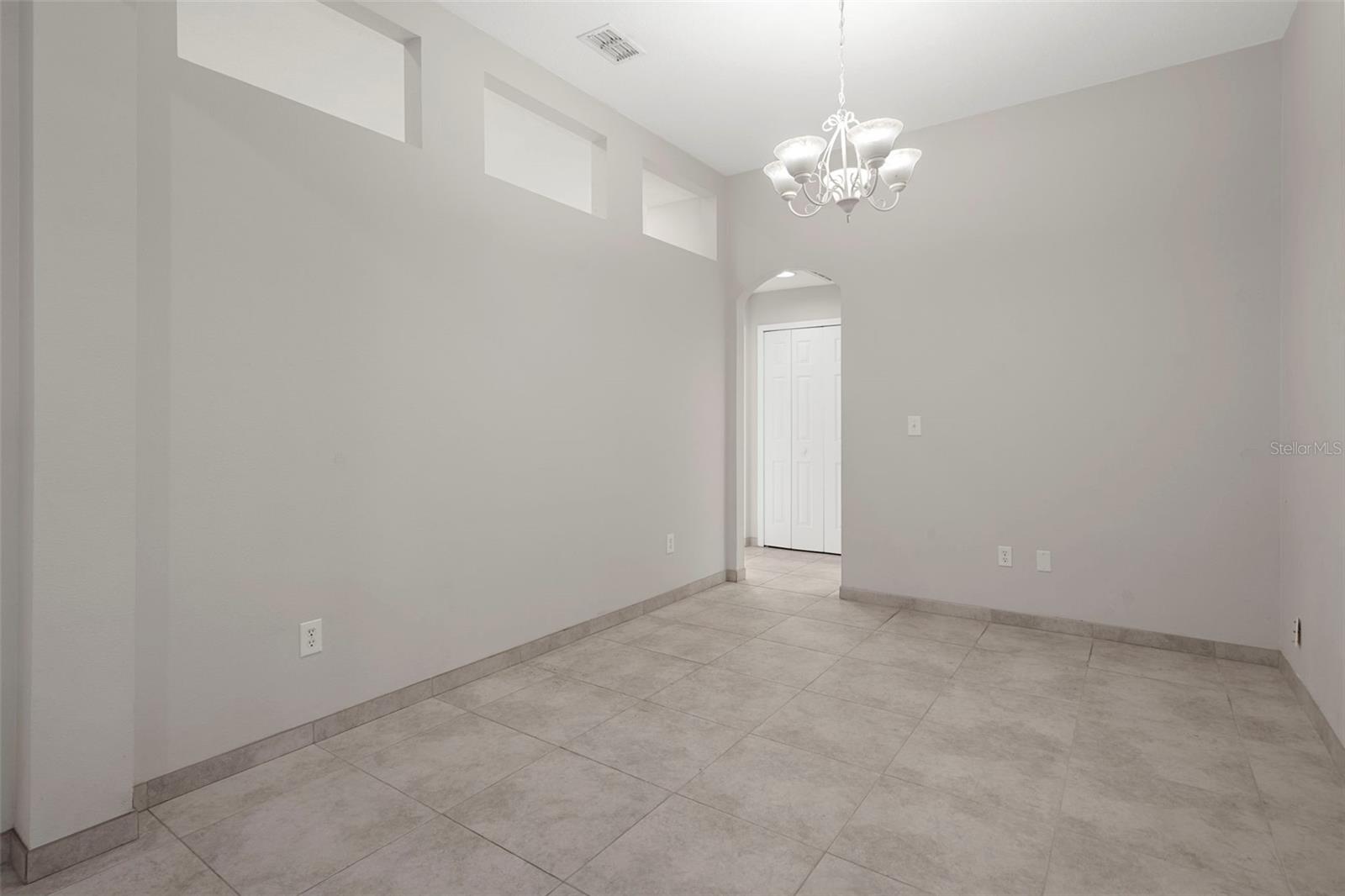 23836 HASTINGS WAY — photo 8