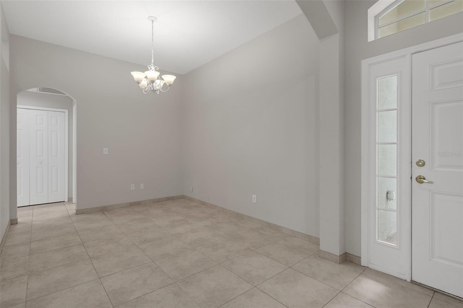 23836 HASTINGS WAY — photo 10