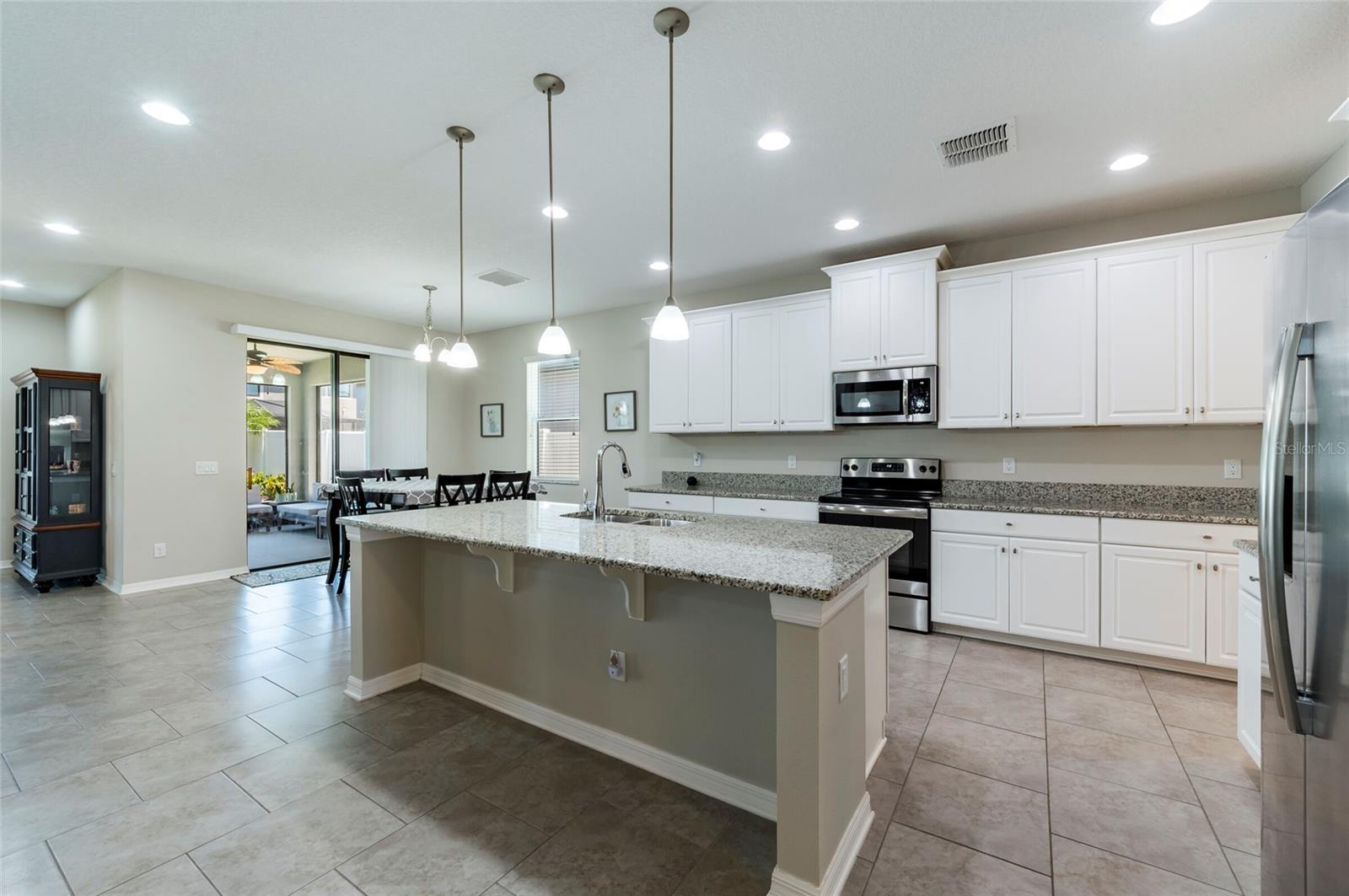 11420 AMAPOLA BLOOM CT — photo 8