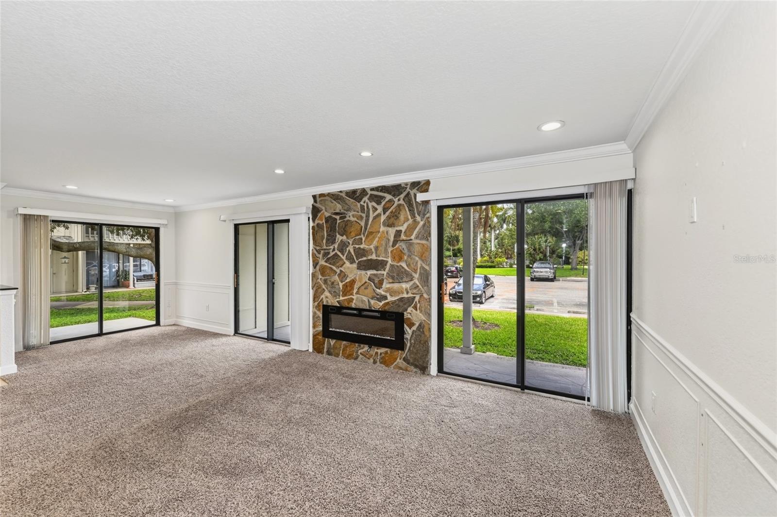 2220 BAHIA VISTA ST #G4 — photo 3