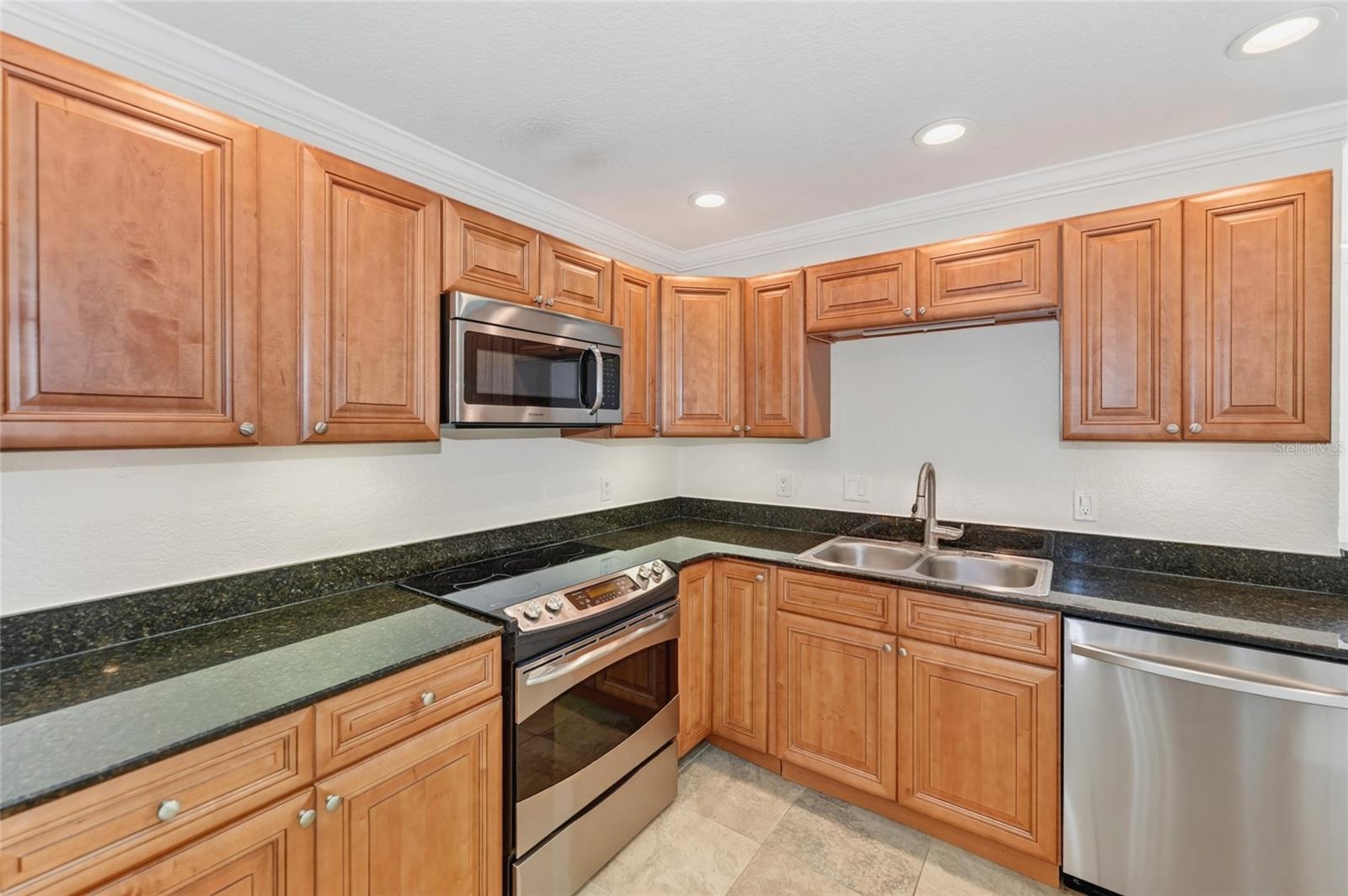 2220 BAHIA VISTA ST #G4 — photo 10