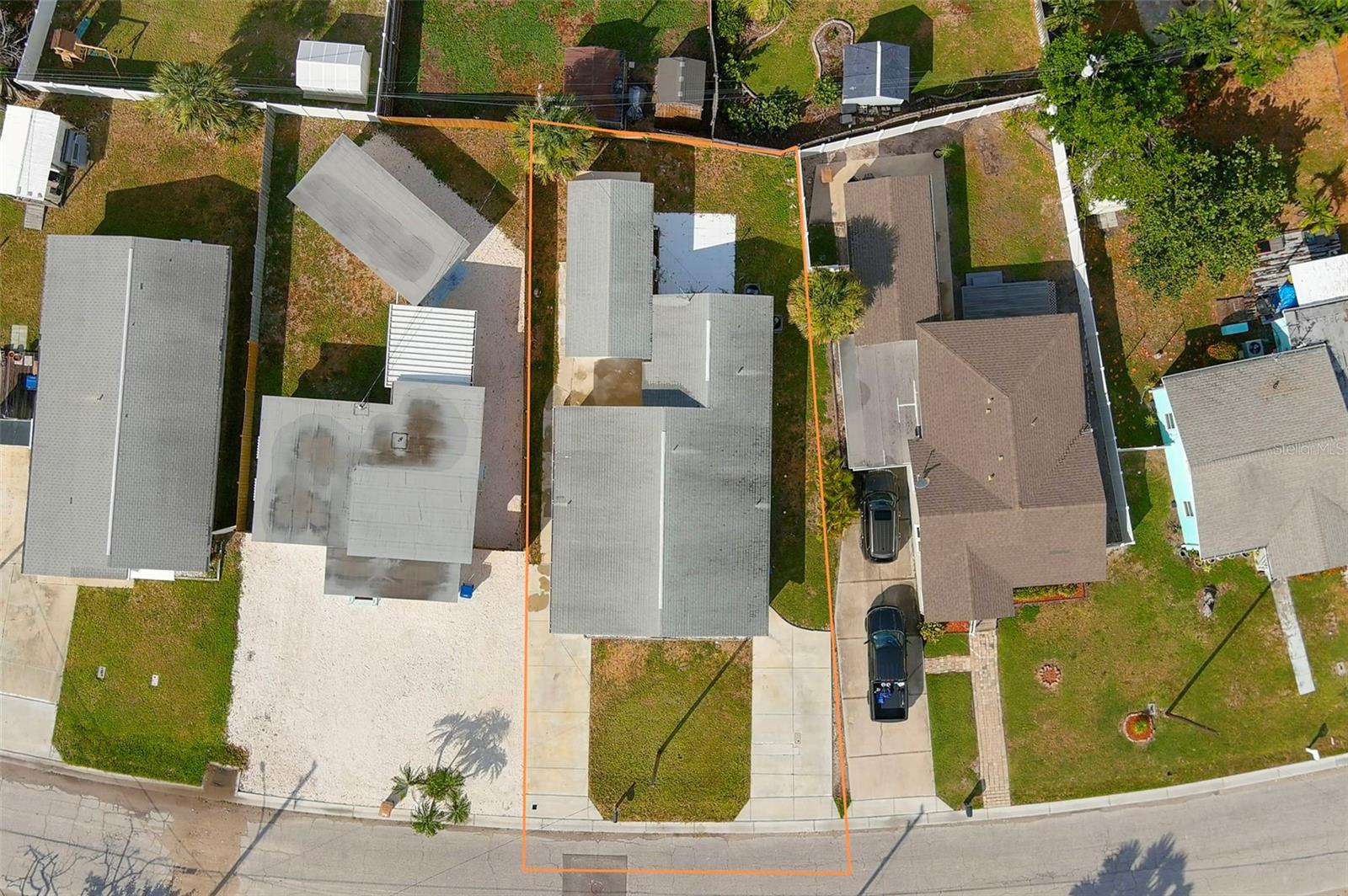 14036 MARGUERITE DR — photo 32