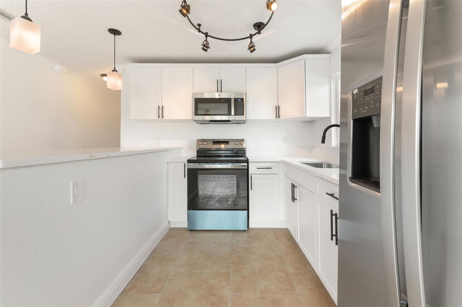 14036 MARGUERITE DR — photo 16
