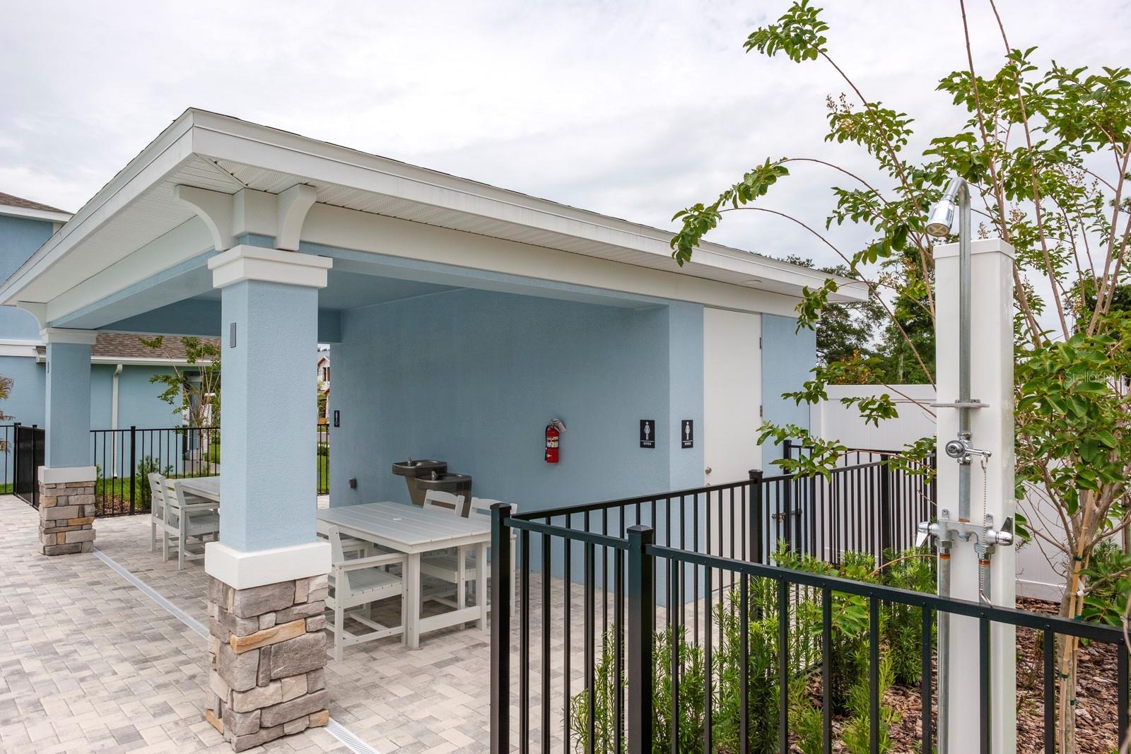 2520 MARIO WAY — photo 5