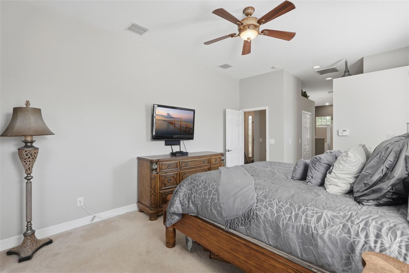 12903 DRAKEFIELD DR — photo 32