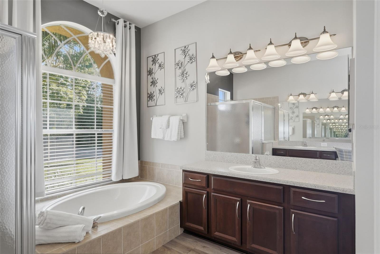 12903 DRAKEFIELD DR — photo 35