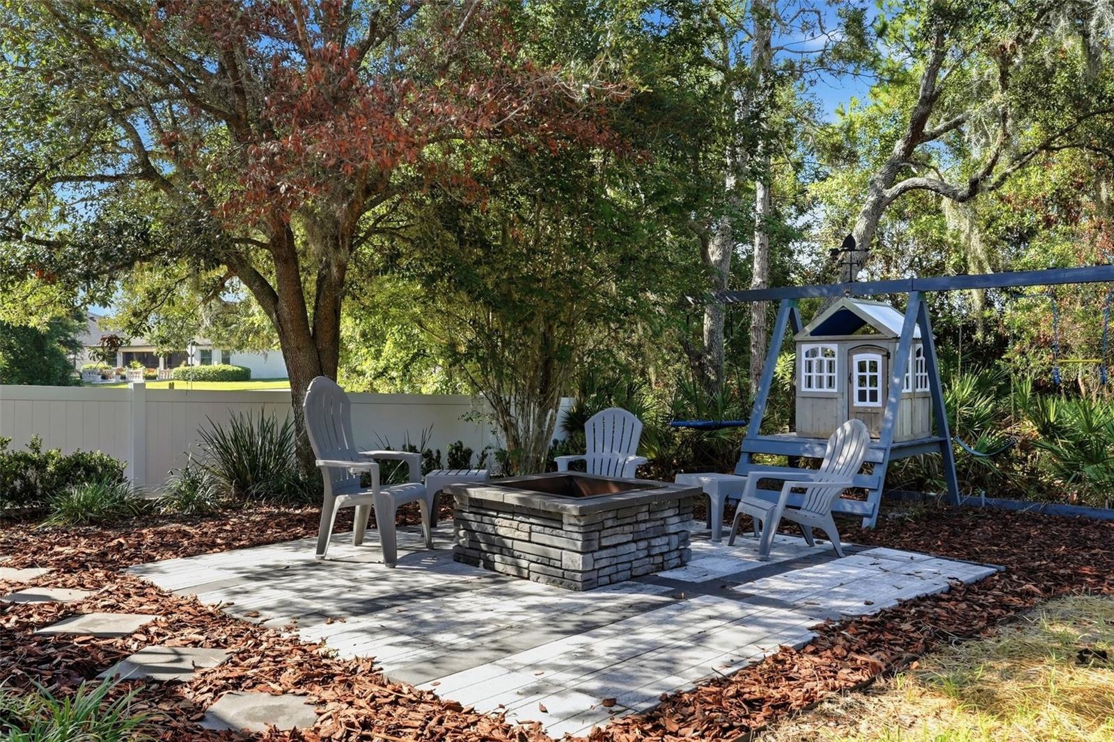 12903 DRAKEFIELD DR — photo 40