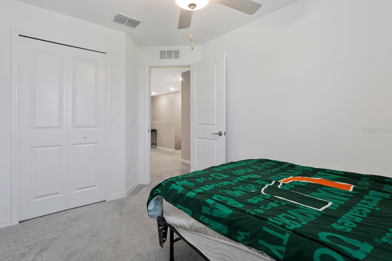 6283 SHINER ST — photo 24