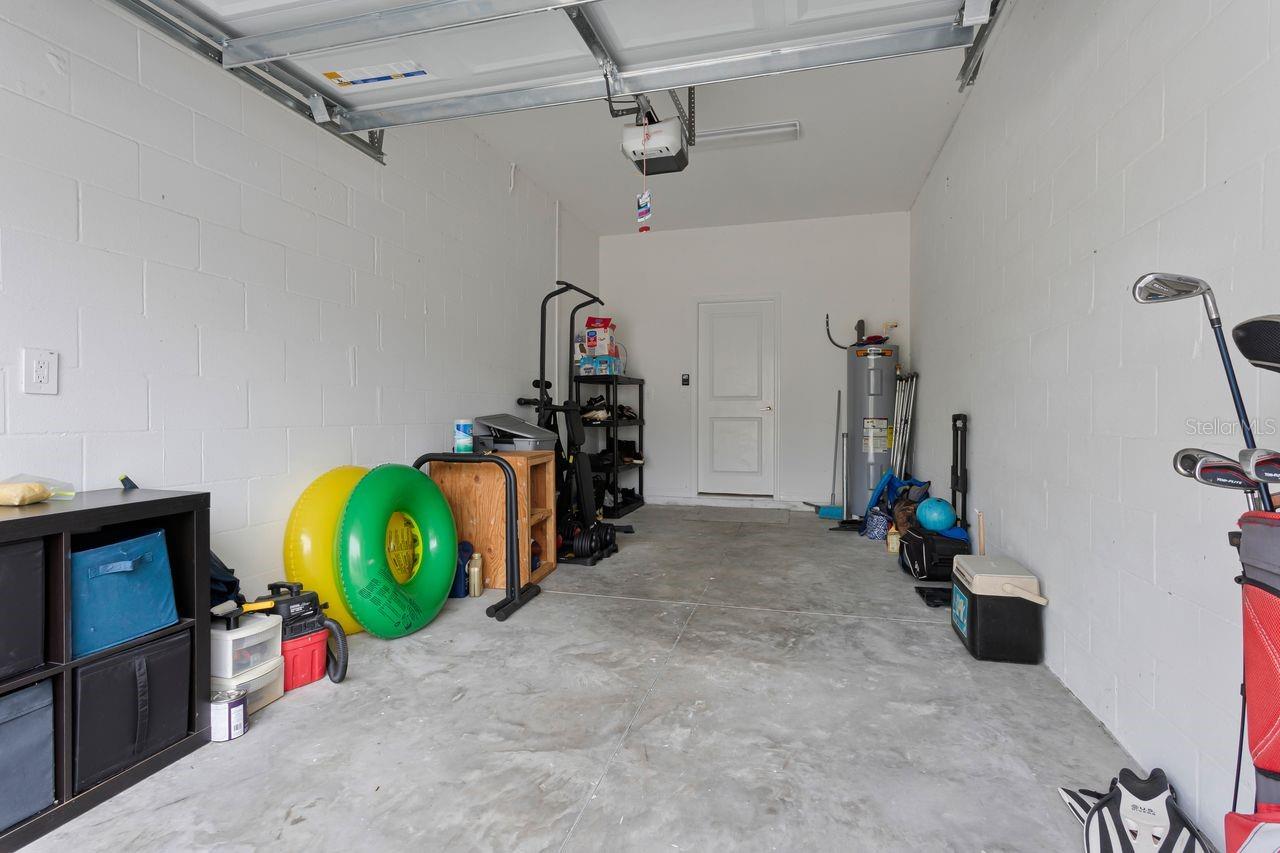 6283 SHINER ST — photo 32