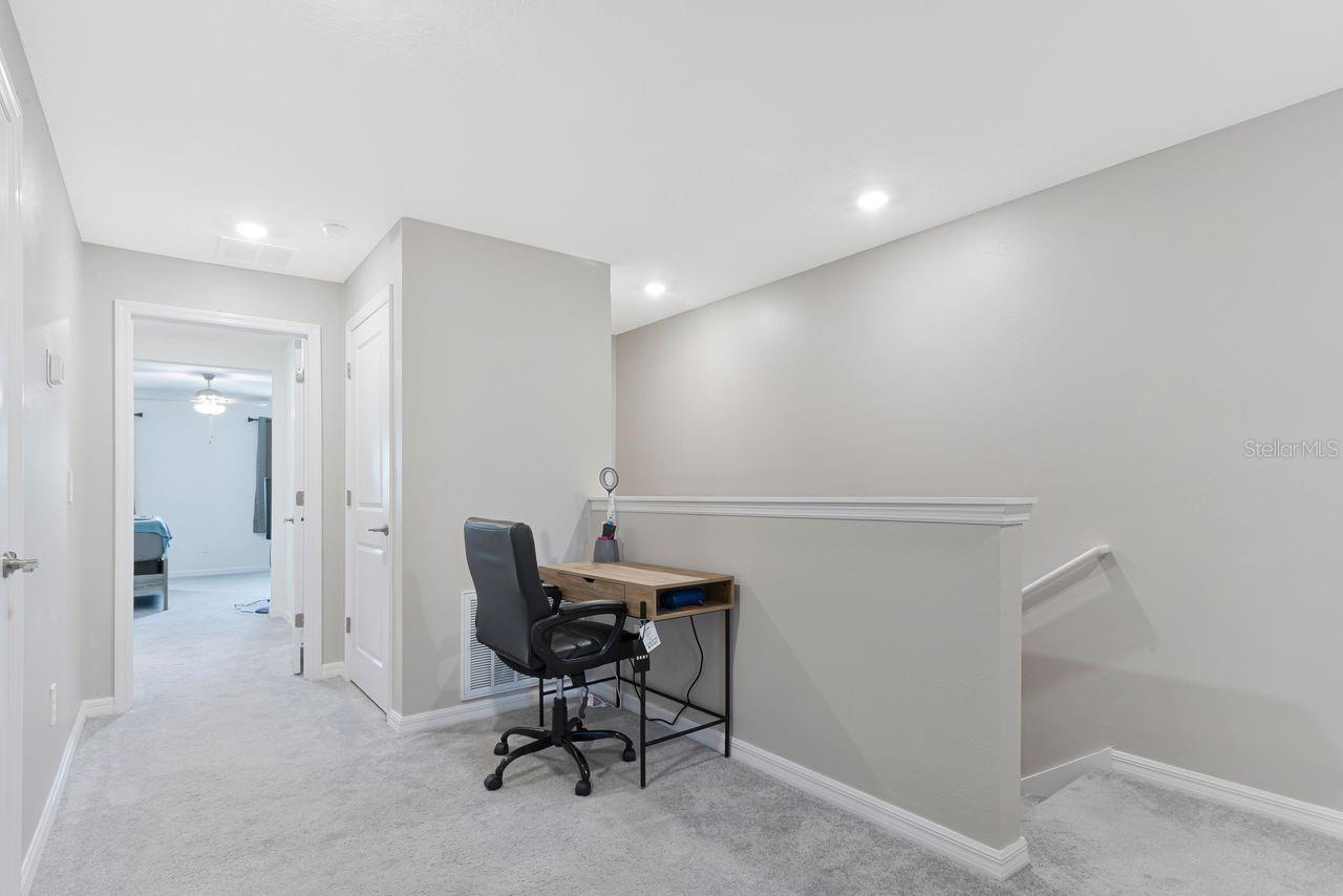 6283 SHINER ST — photo 12