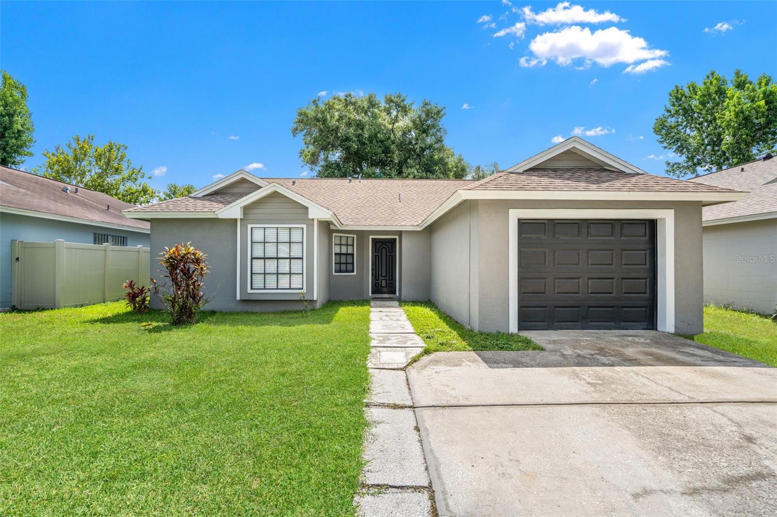12714 TROWBRIDGE LN — photo 25