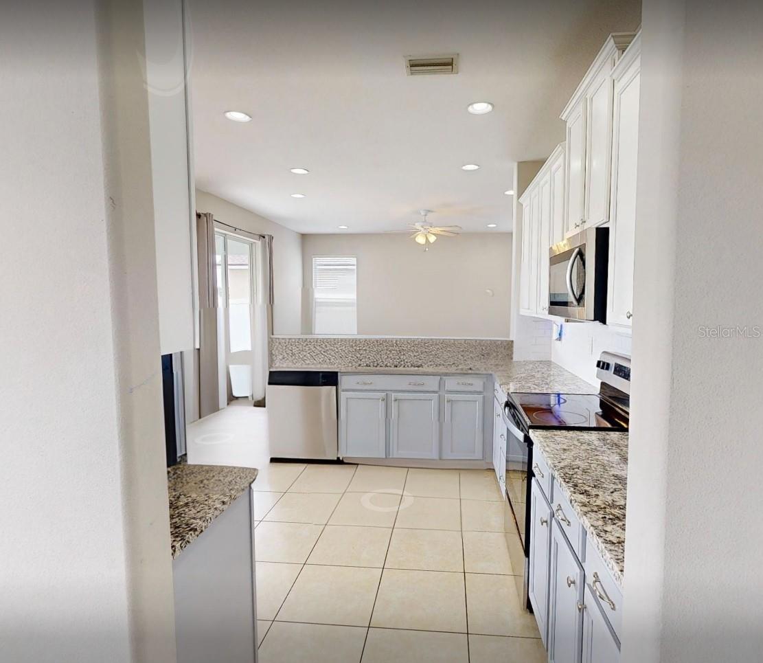 5224 58TH TER E — photo 10