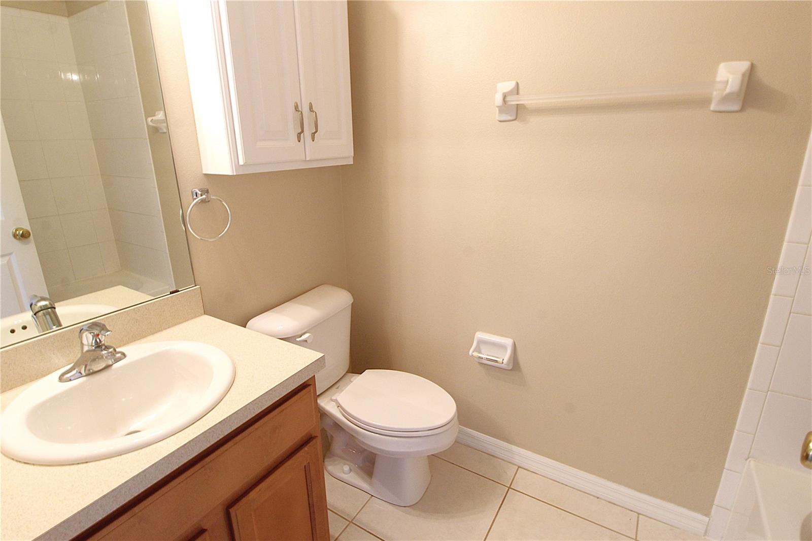 4011 BURLWOOD RD — photo 13