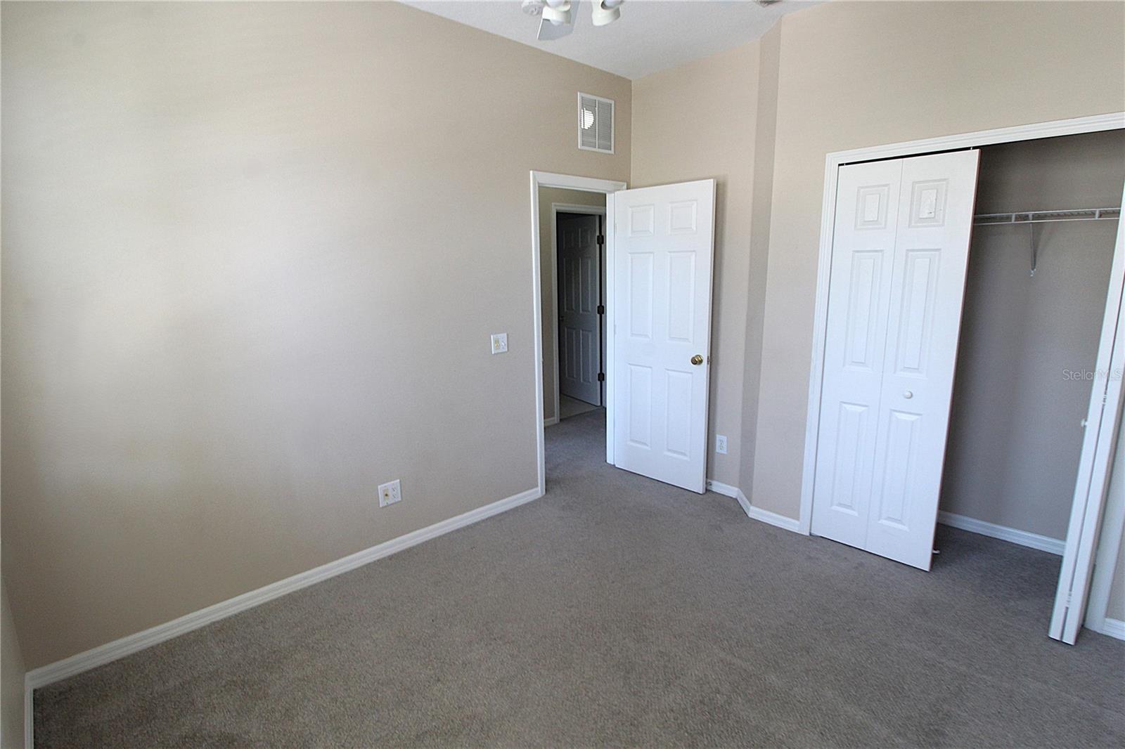 4011 BURLWOOD RD — photo 12