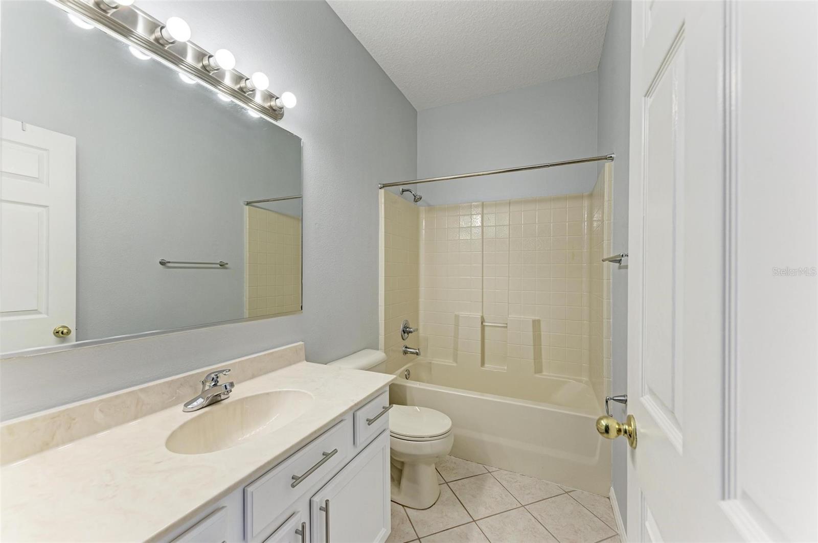 6218 FLAGFISH CT #102 — photo 20