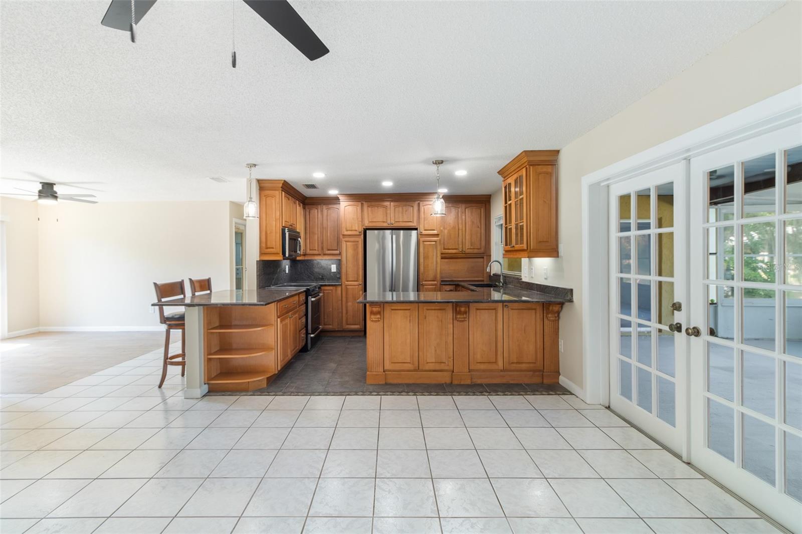 3215 LAKE SAXON DR — photo 6
