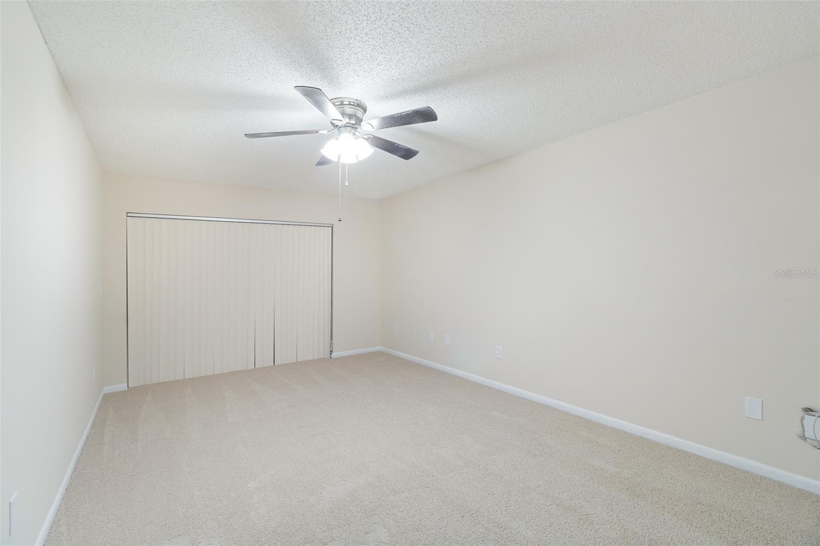 3215 LAKE SAXON DR — photo 17