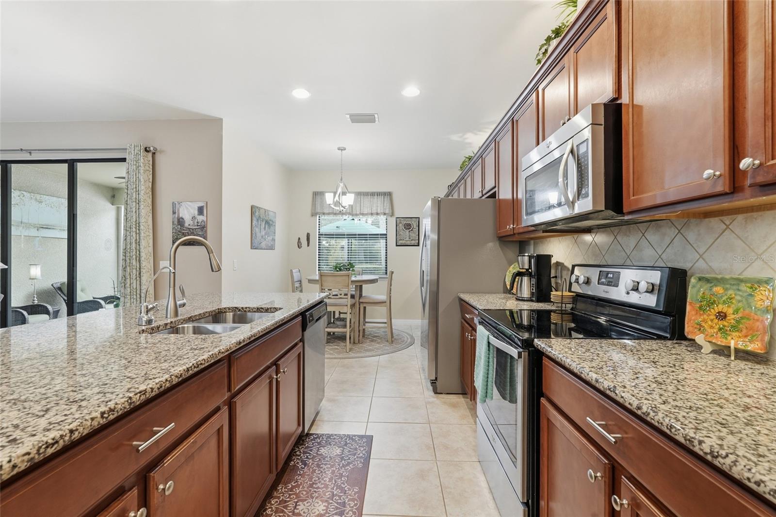 2543 ARUGULA DR — photo 20