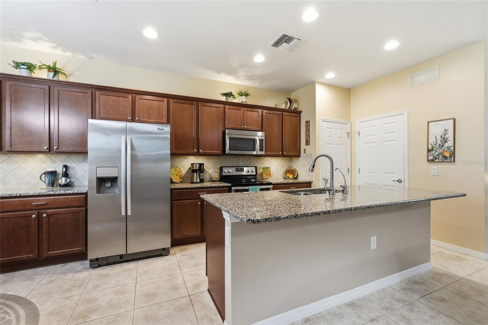 2543 ARUGULA DR — photo 17
