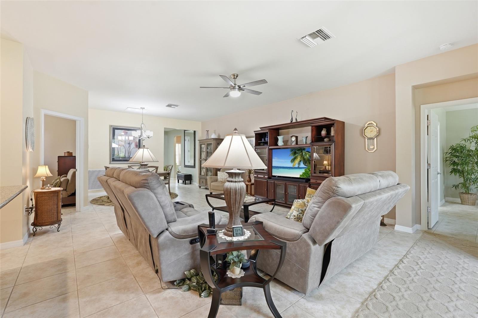 2543 ARUGULA DR — photo 15