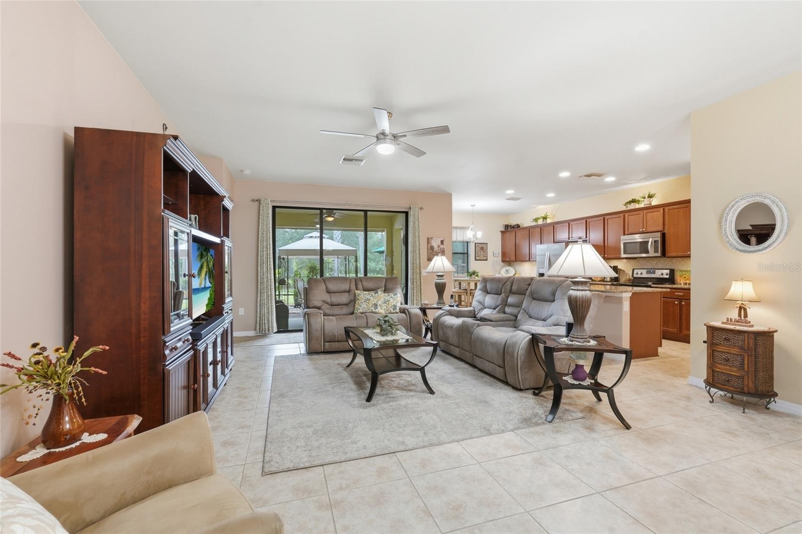 2543 ARUGULA DR — photo 13