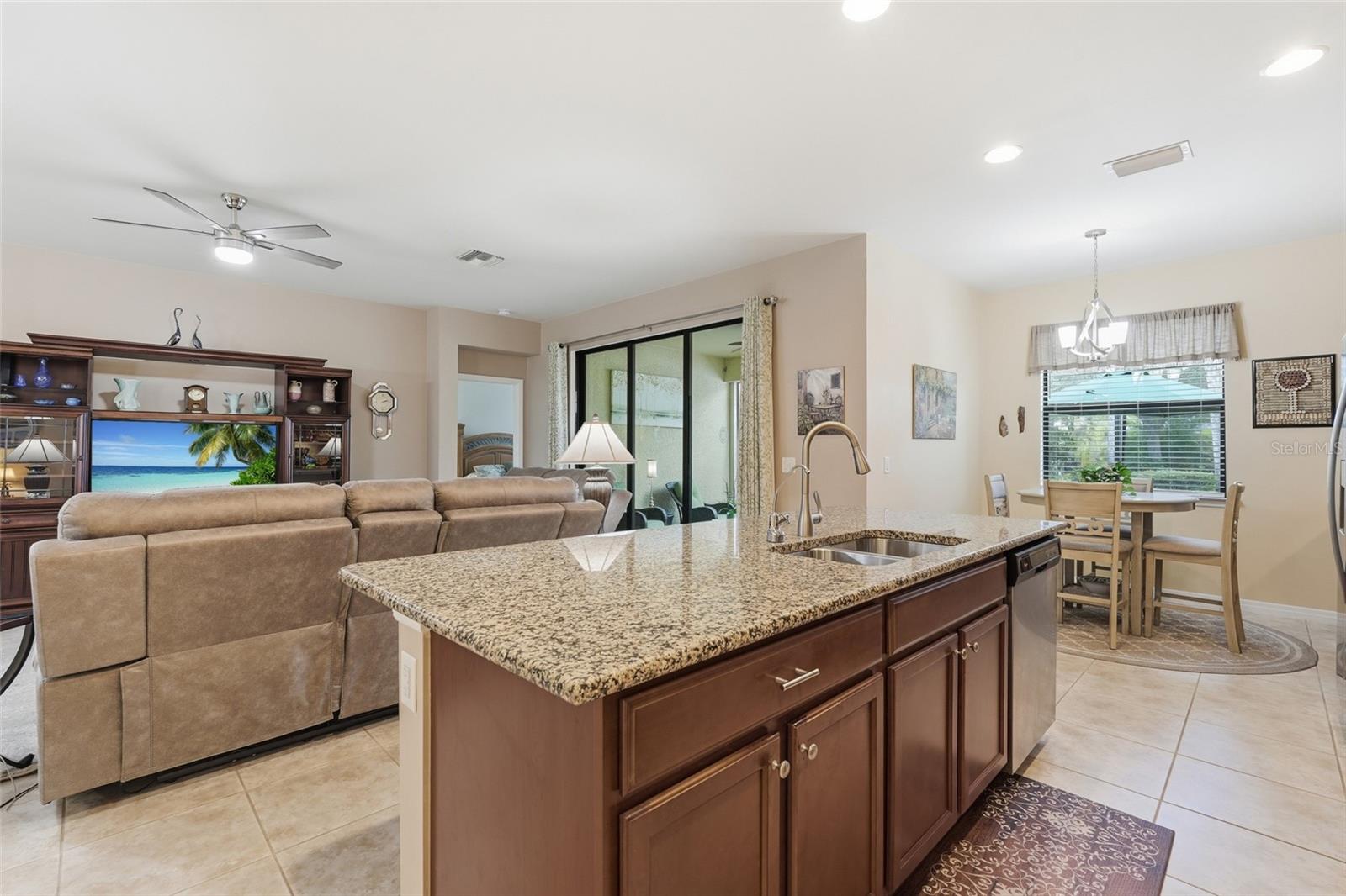 2543 ARUGULA DR — photo 23