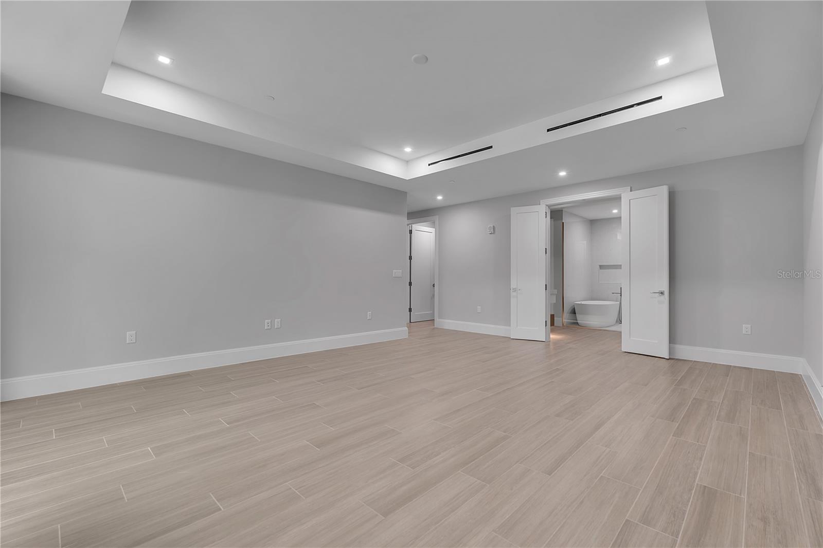 70 AVENIDA VENECCIA #204 — photo 16