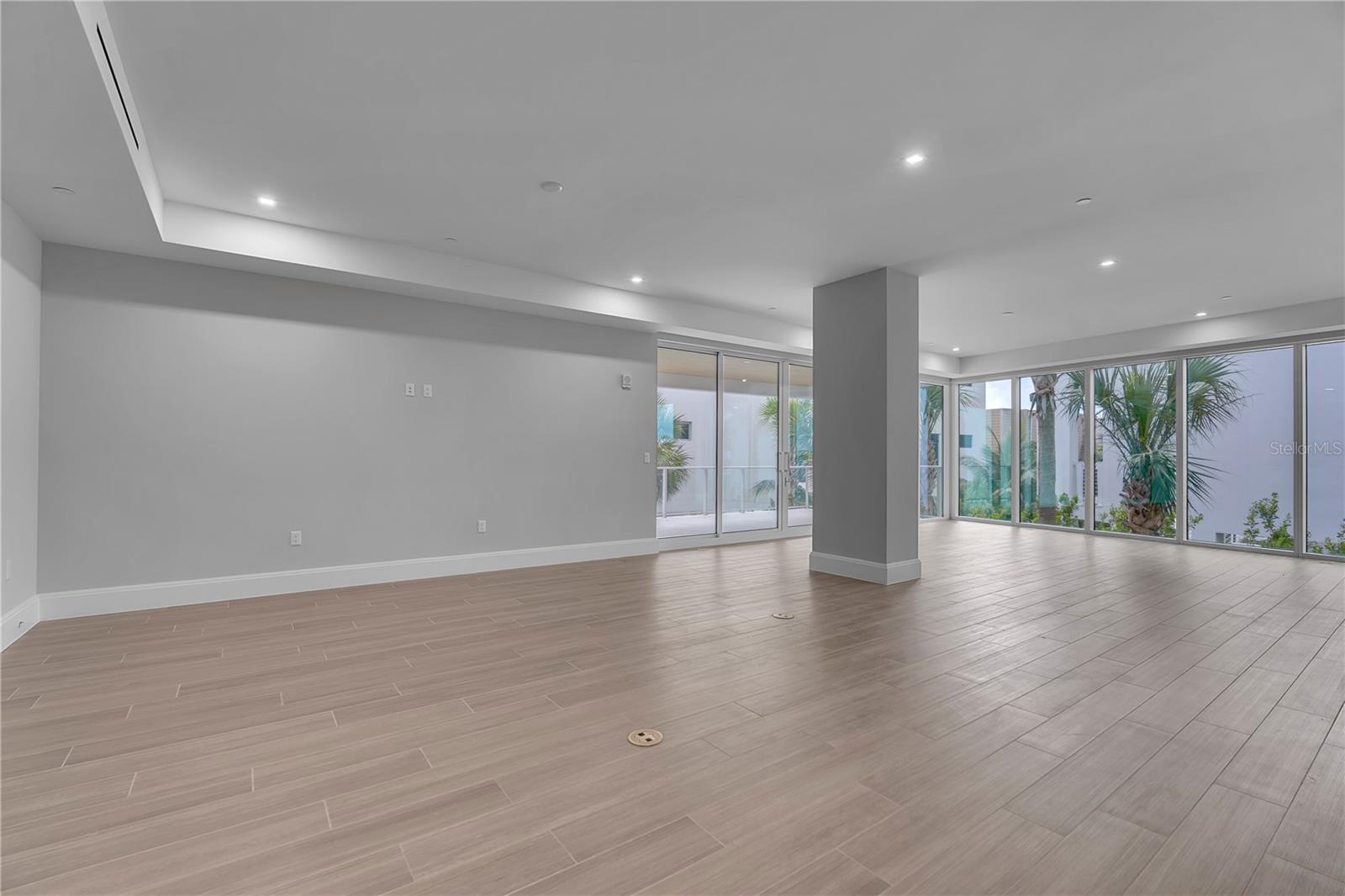 70 AVENIDA VENECCIA #204 — photo 12