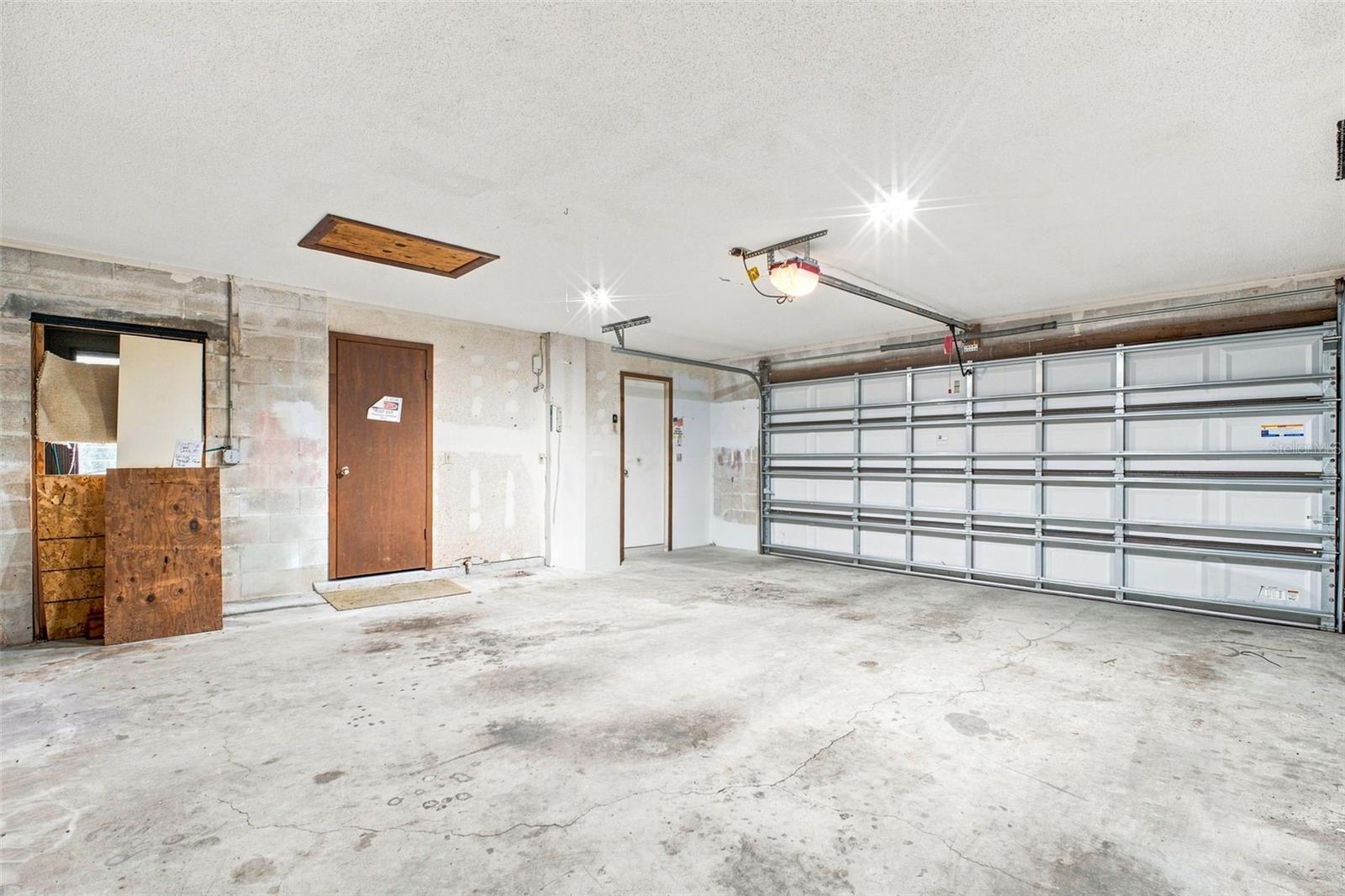 9230 JASMINE BLVD — photo 47