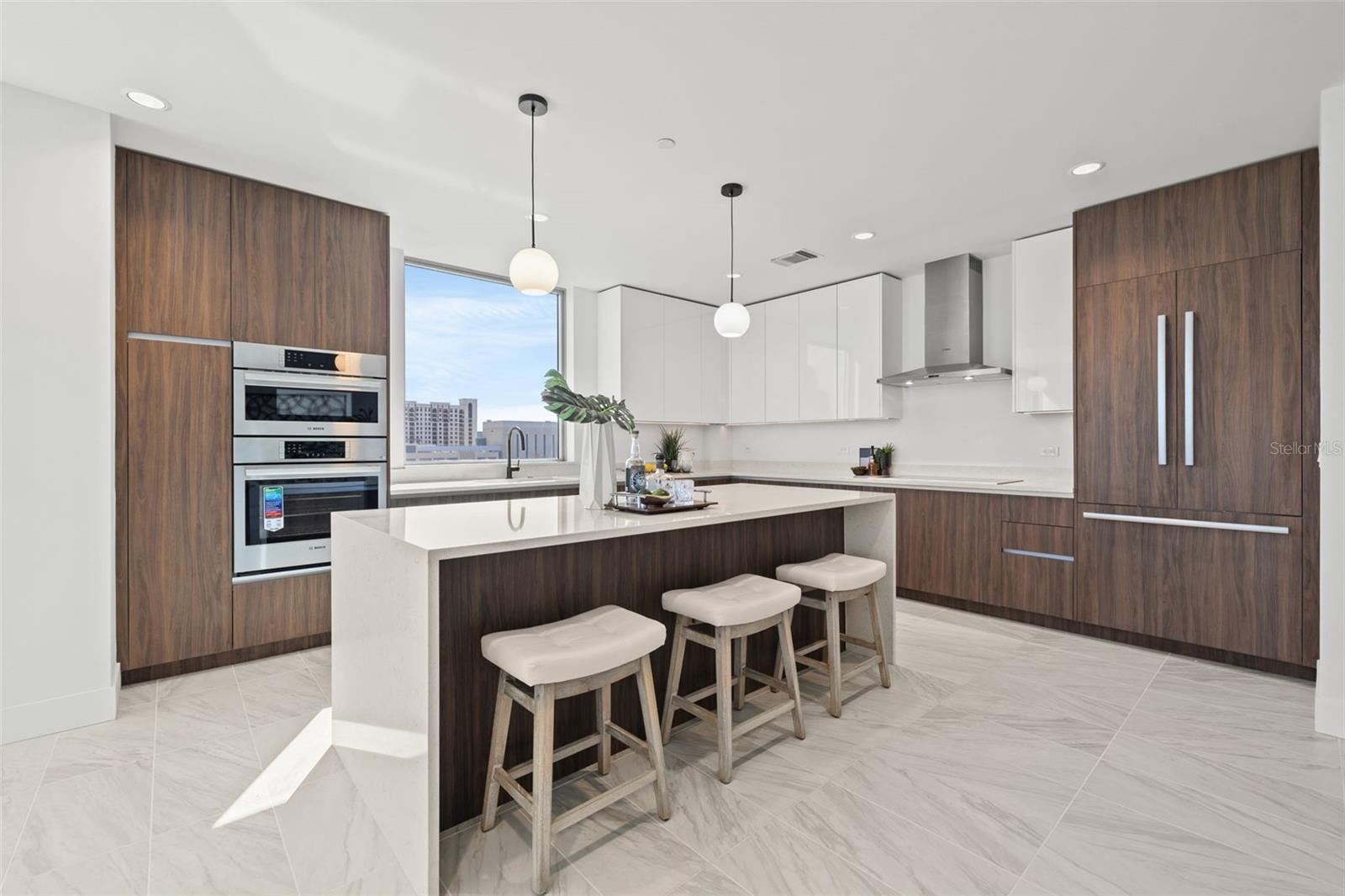 777 3RD AVE N #805 — photo 9
