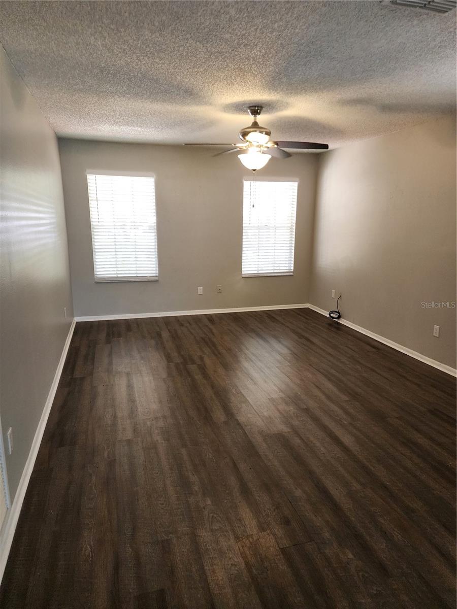 Home in TEMPLE TERRACE — photo 9