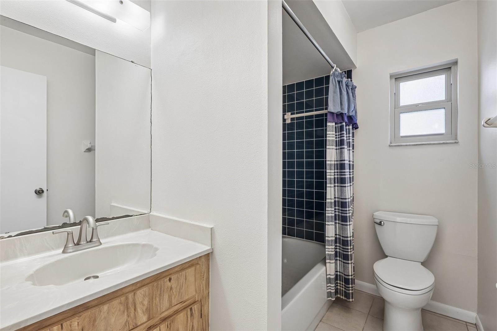 3718 SAND PEBBLE DR — photo 27