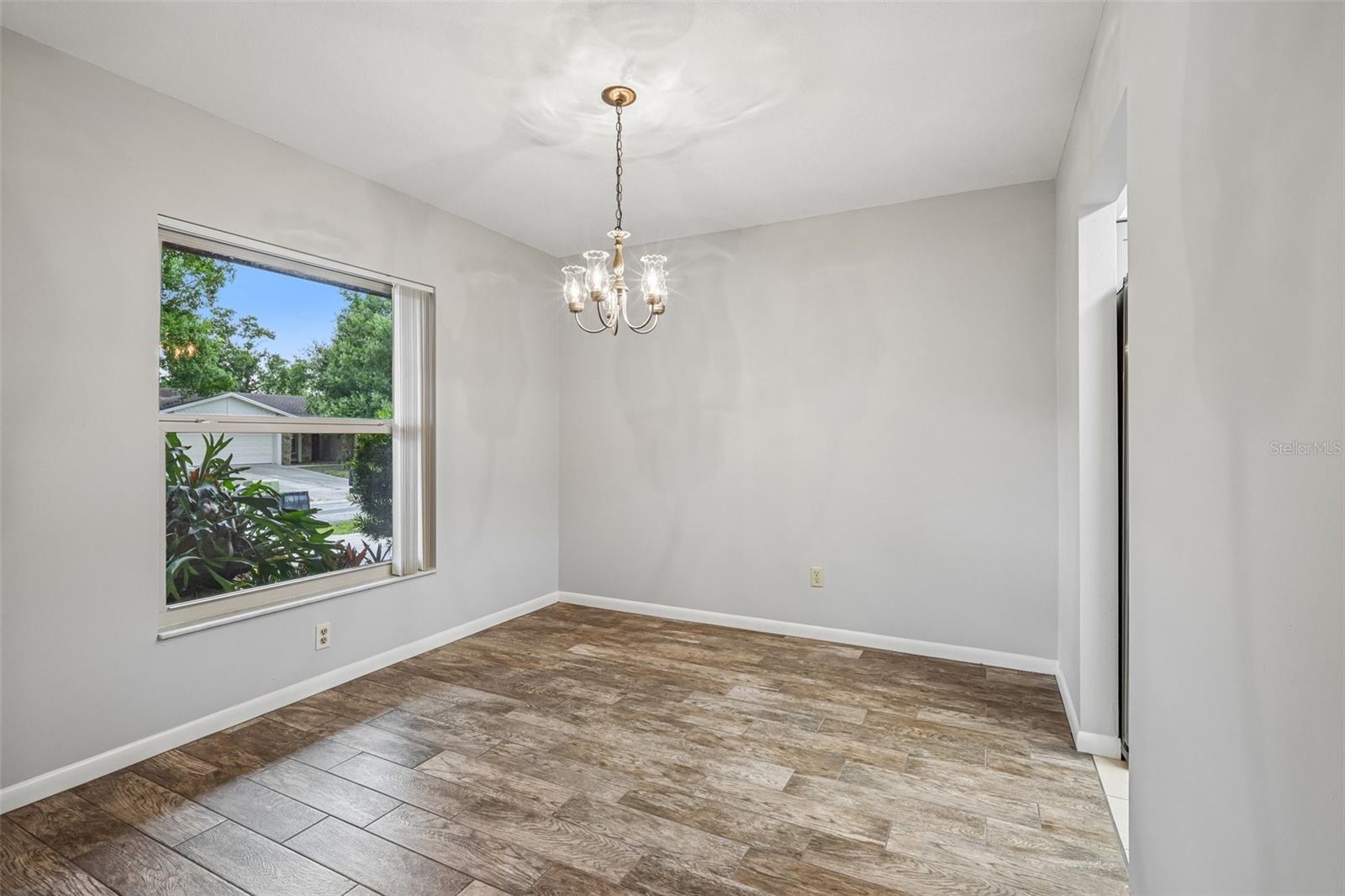 3718 SAND PEBBLE DR — photo 10