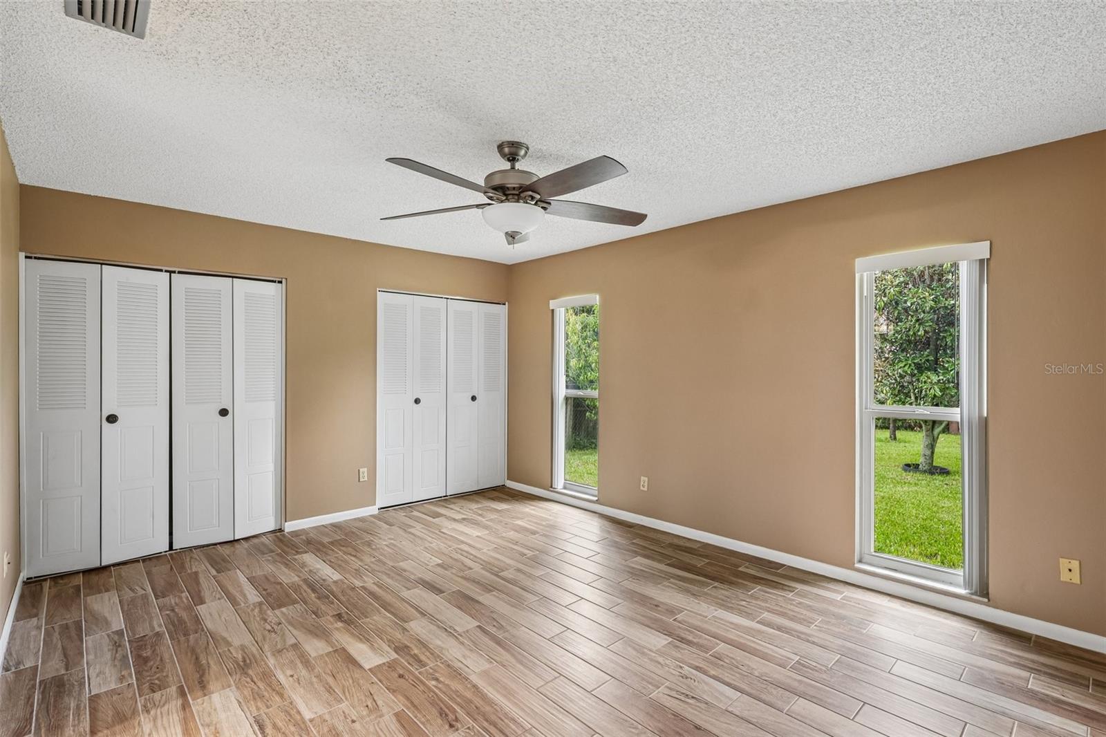 3718 SAND PEBBLE DR — photo 18