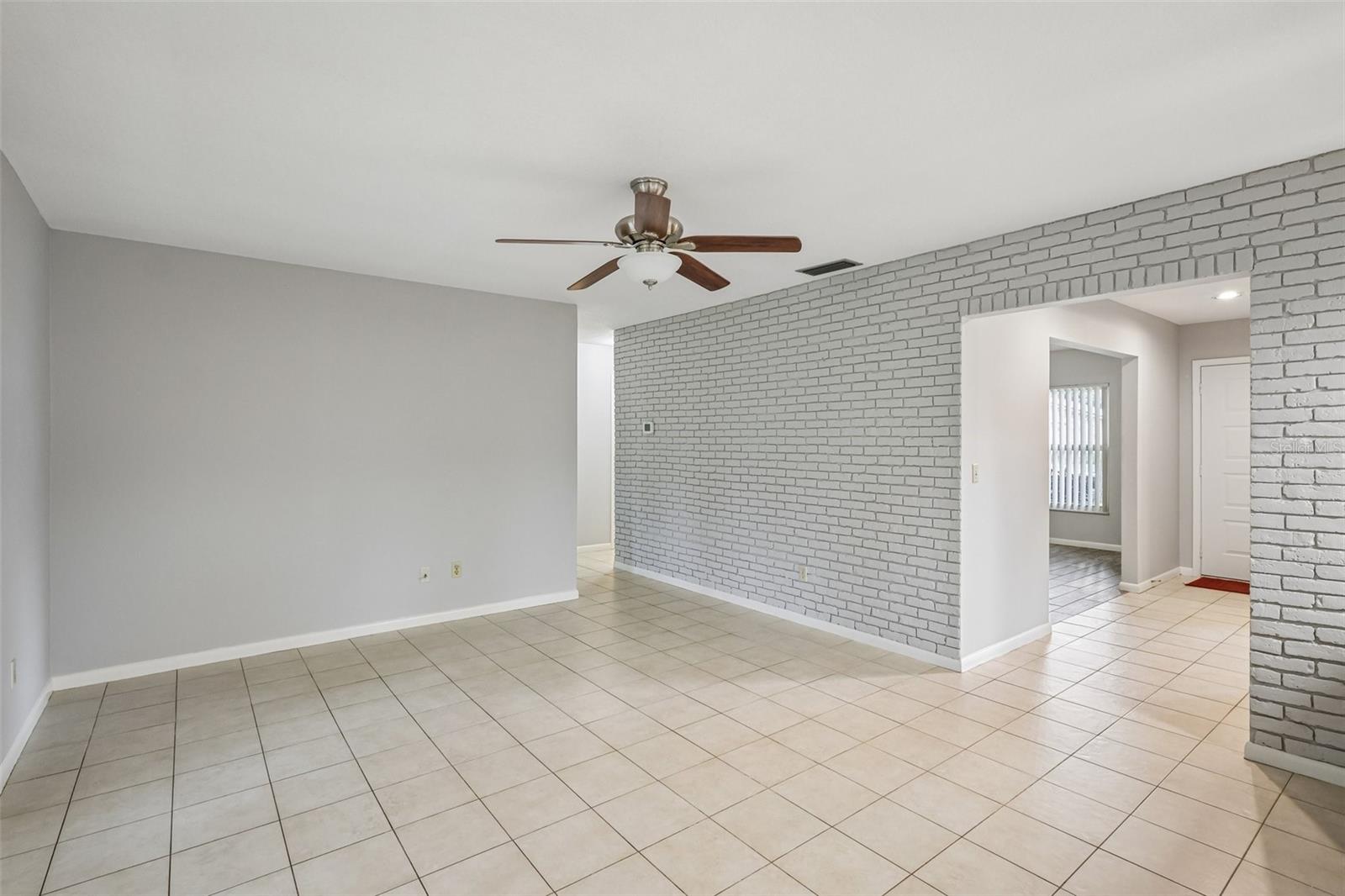 3718 SAND PEBBLE DR — photo 7