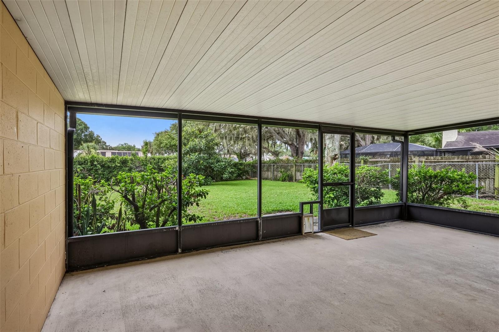 3718 SAND PEBBLE DR — photo 32