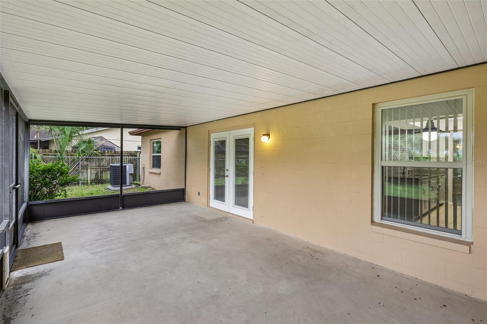 3718 SAND PEBBLE DR — photo 31