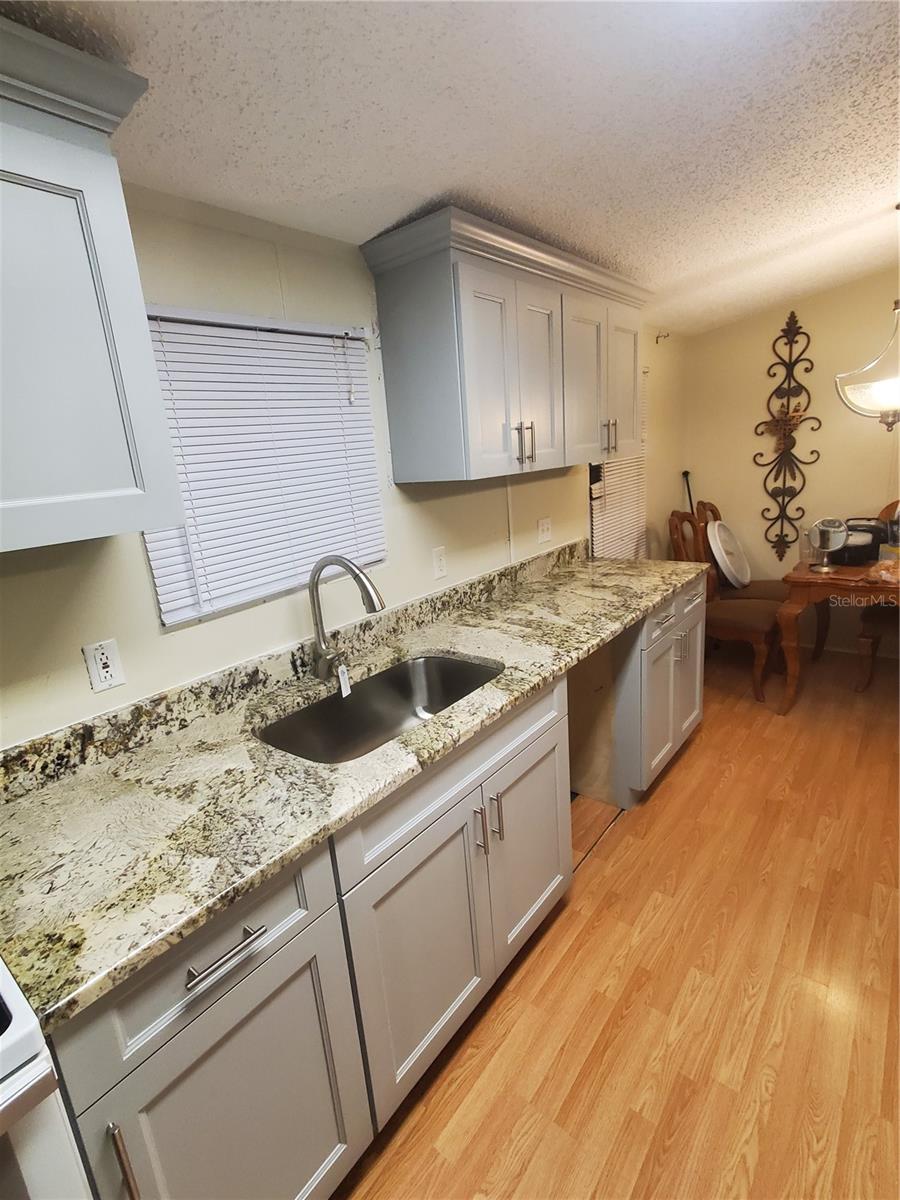 5823 BARRY LN — photo 6