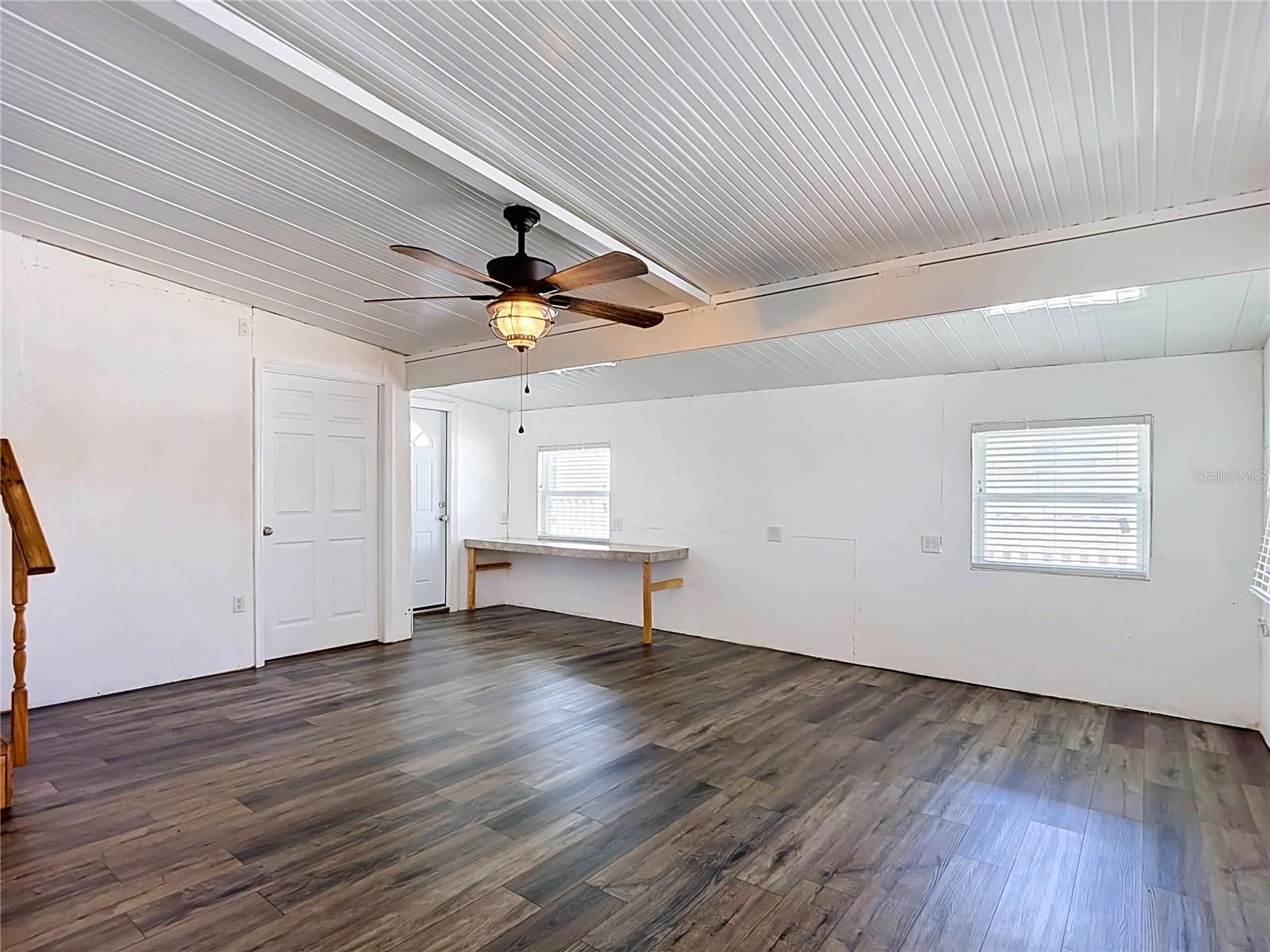 39032 OLA AVE — photo 21