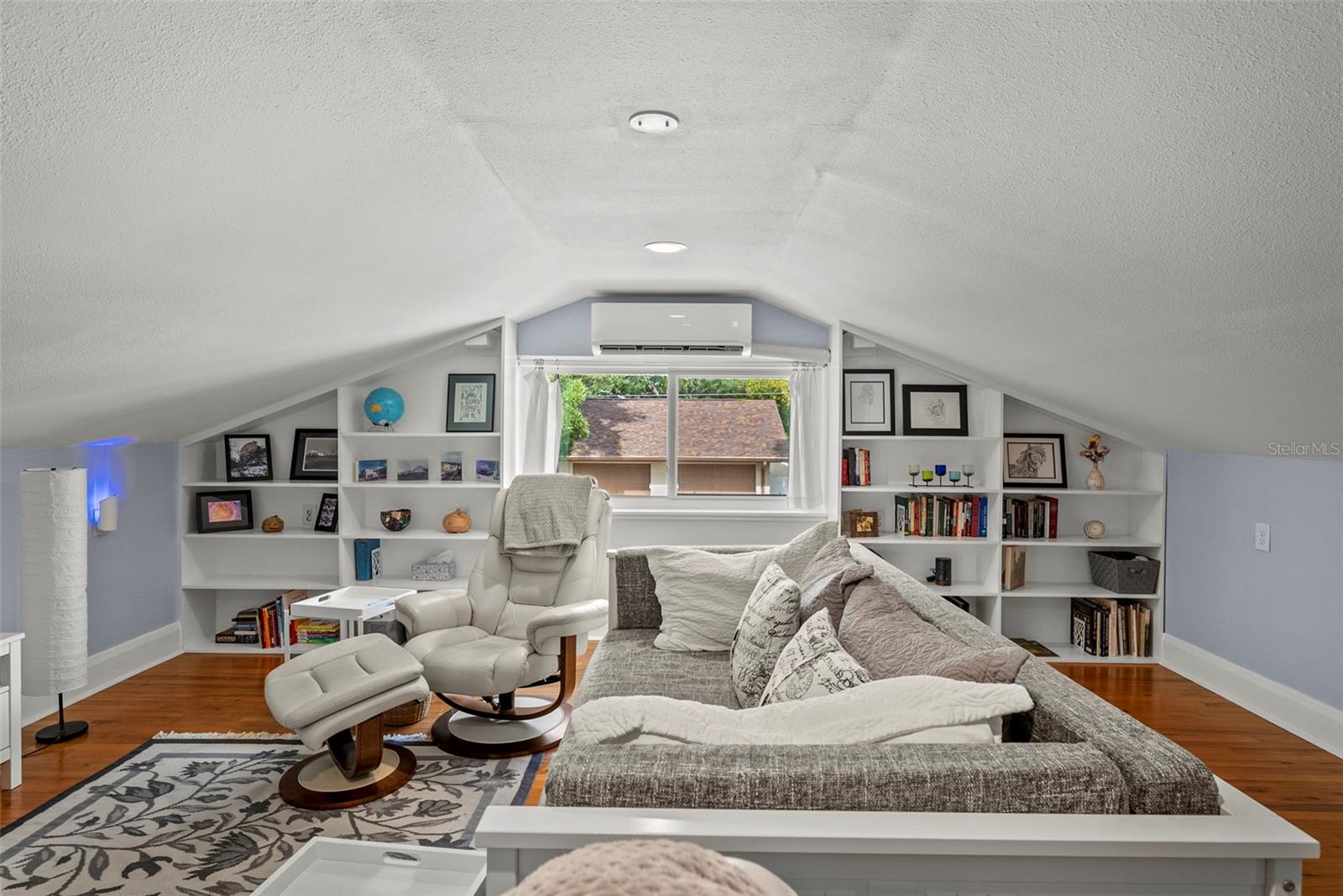 2915 W ANGELES ST — photo 34