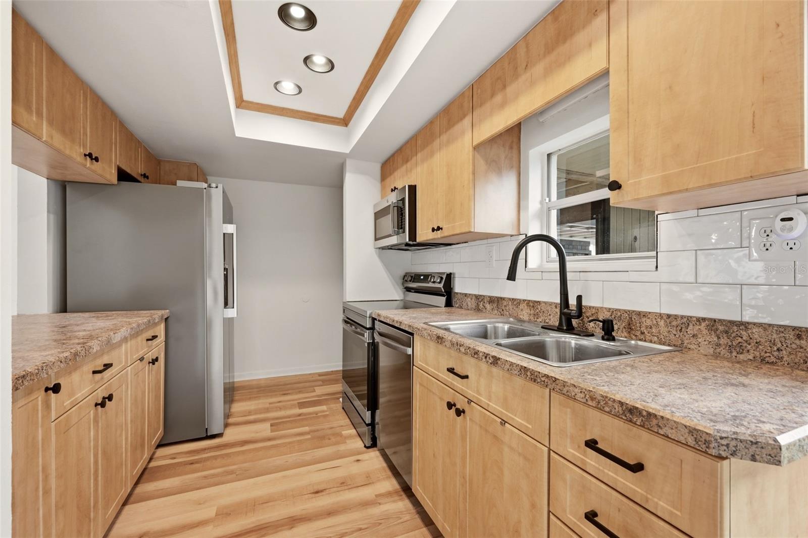 7906 TANGERINE DR — photo 7