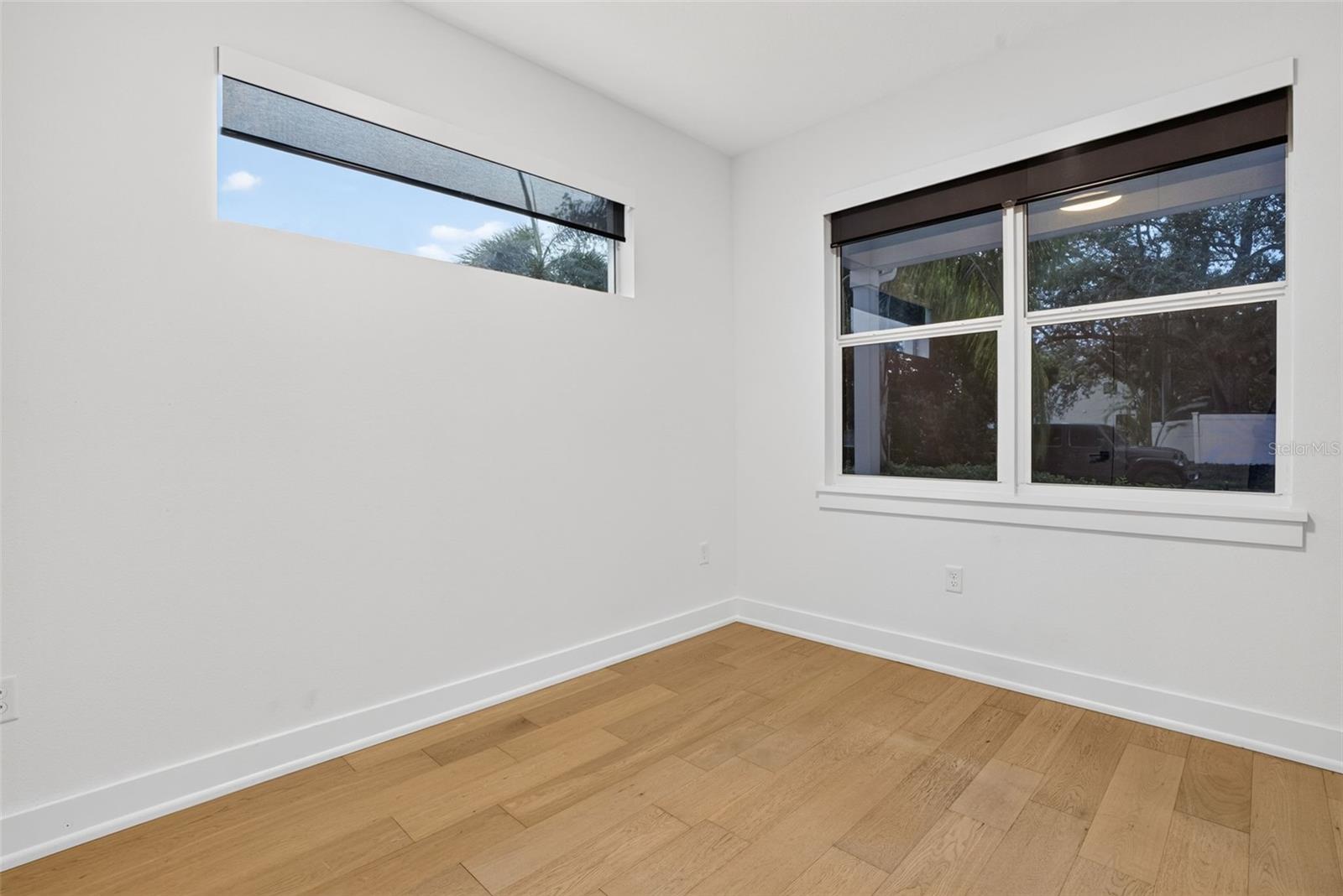 5818 1/2 S 6TH ST — photo 10