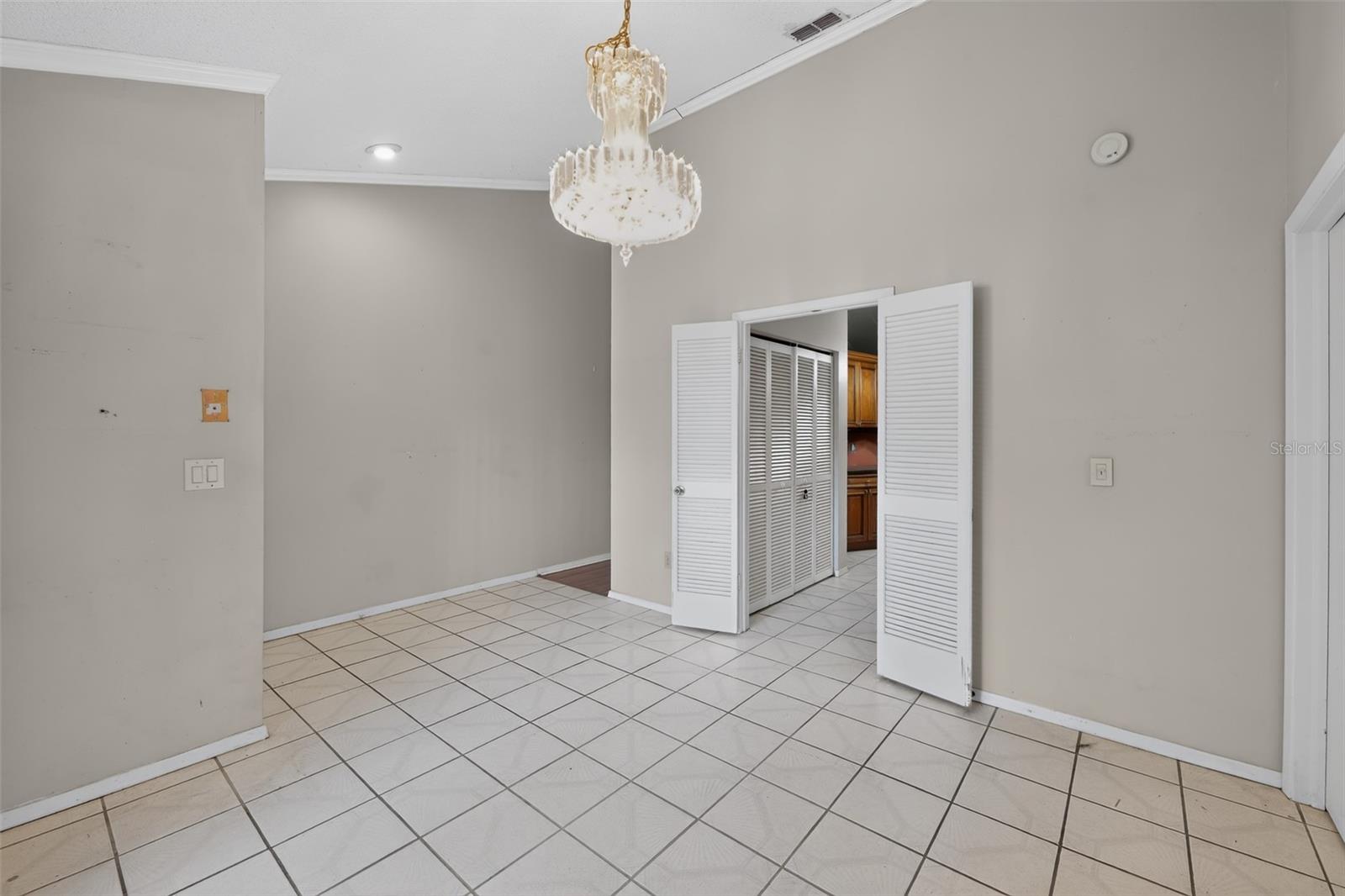 3205 LAUREL DALE DR — photo 16